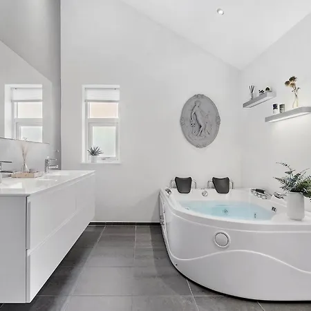 Gorgeous In With Sauna Semesterbostad Jerup