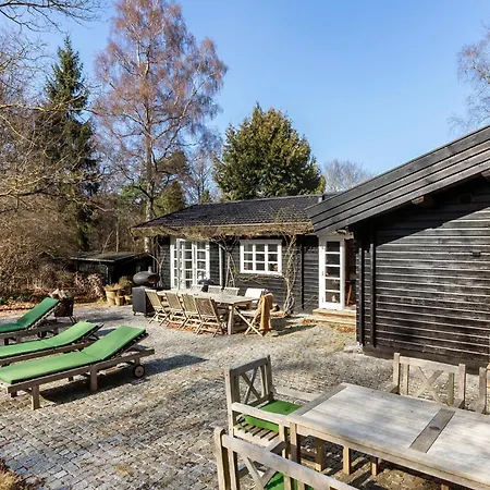 Gorgeous In With Sauna Holiday home Tisvildeleje